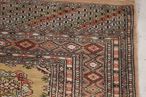 Persian Throw Rug - 7