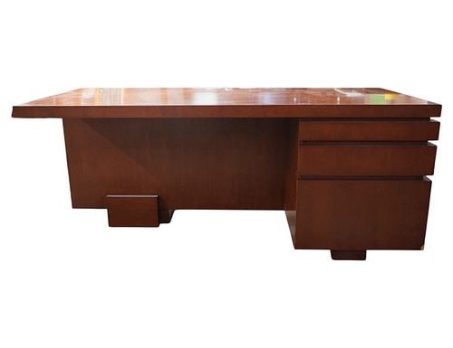 Modern Executive Desk (1 of 11)