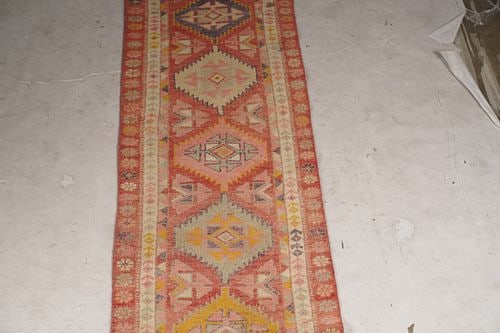 Persian-Style Runner - 5