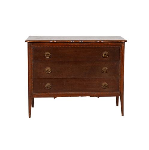 Mahogany Chest of Drawers: Buyer's Premium is 25% on Abell.com Buyer's Premium is 28% on Liveauctioneers.com