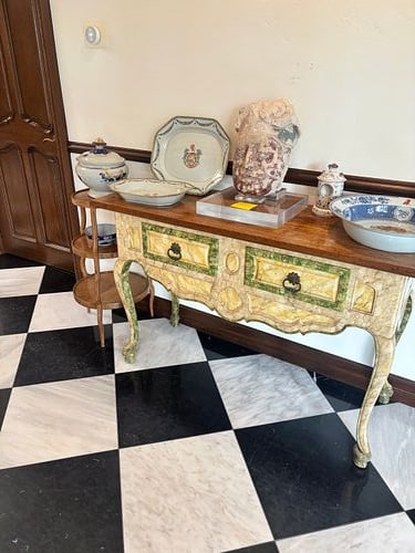 Painted Console: Buyer's Premium is 25% on Abell.com Buyer's Premium is 28% on Liveauctioneers.com