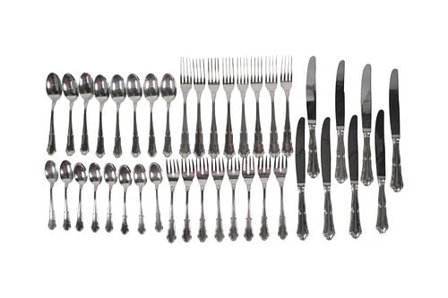 Wallace Sterling Flatware Service for Eight: Buyer's Premium is 25% on Abell.com Buyer's Premium is 28% on Liveauctioneers.com each marked sterling, 40 pcs. total