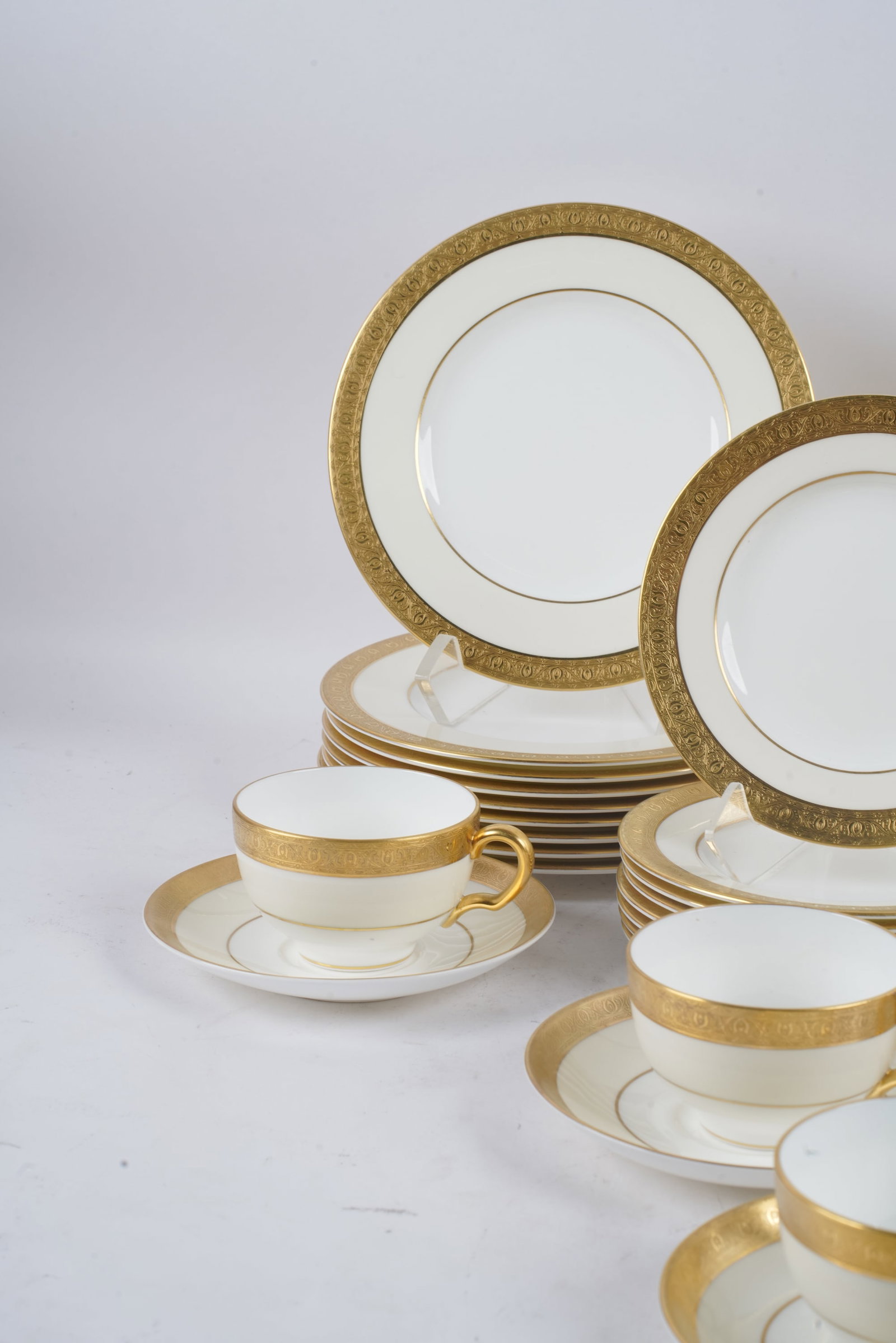 A Mintons Porcelain Partial Service - 2