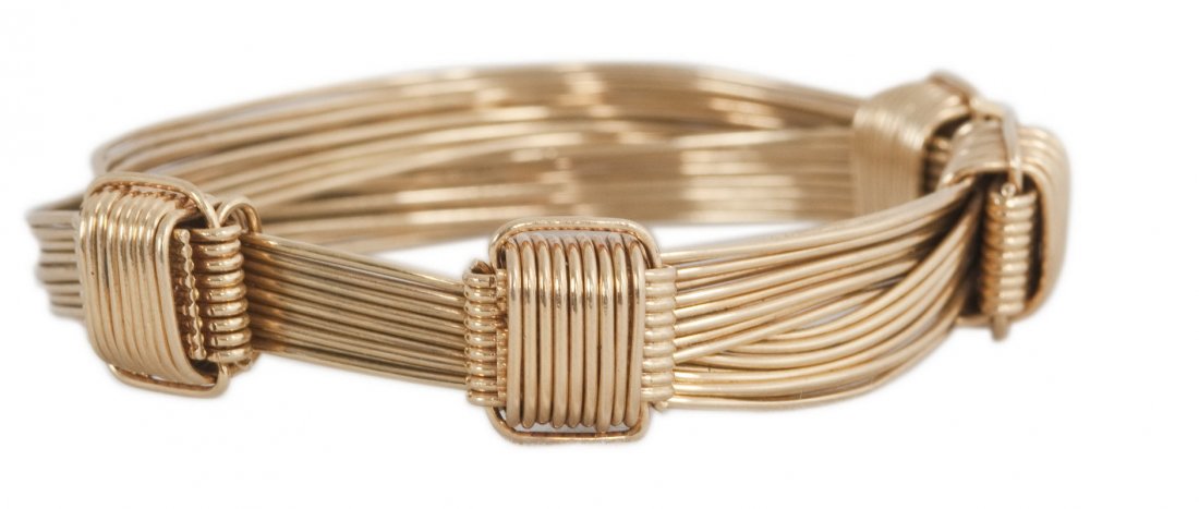 GUCCI 18 KARAT YELLOW GOLD BRACELET (1 of 3)