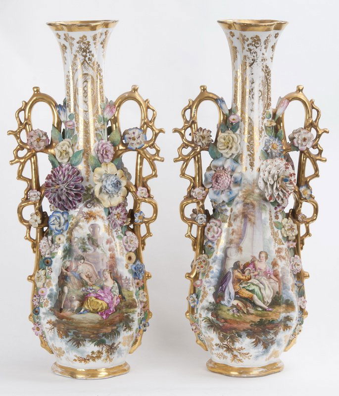PAIR OF PARIS PORCELAIN VASES (1 of 9)