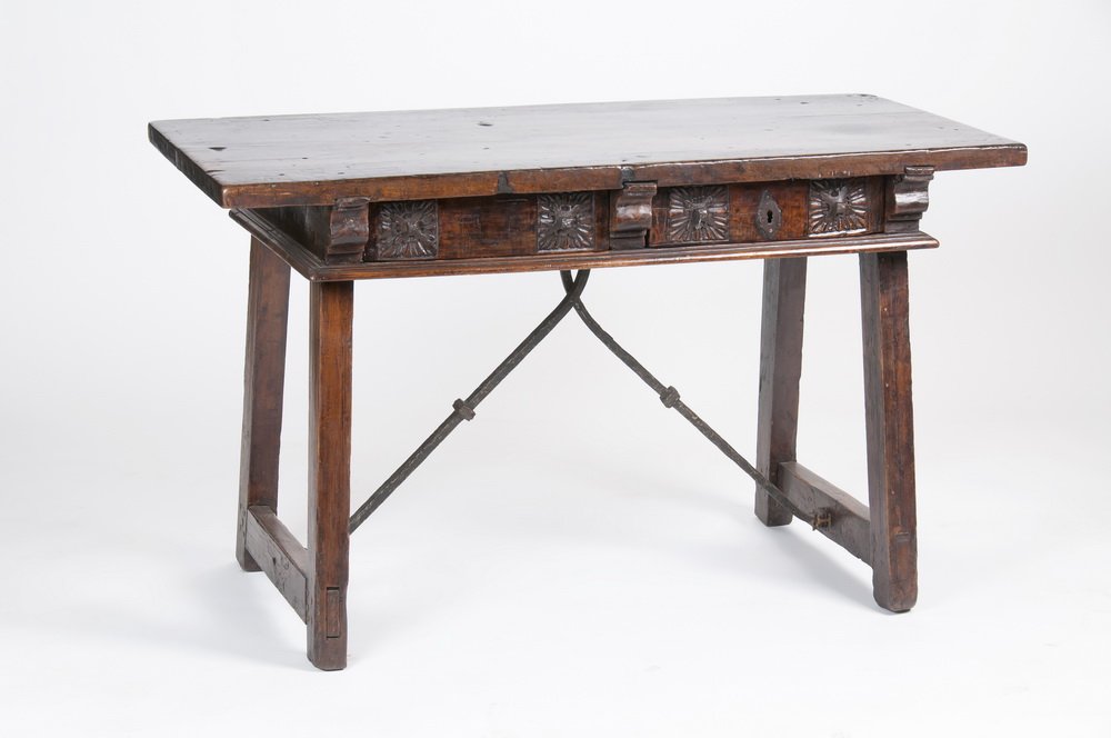 SPANISH BAROQUE STYLE WALNUT LIBRARY TABLE (1 of 10)