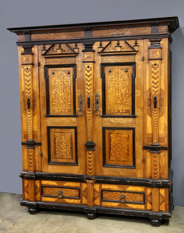 LARGE GERMAN INLAID WARDROBE (1 of 10)