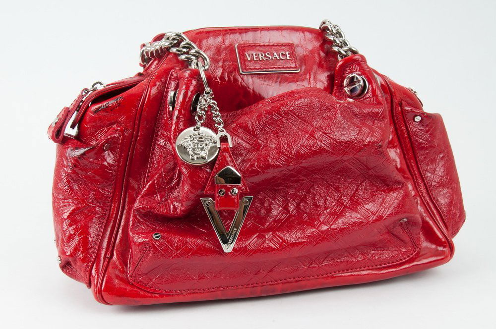 VERSACE RED PATENT LEATHER HANDBAG (1 of 9)
