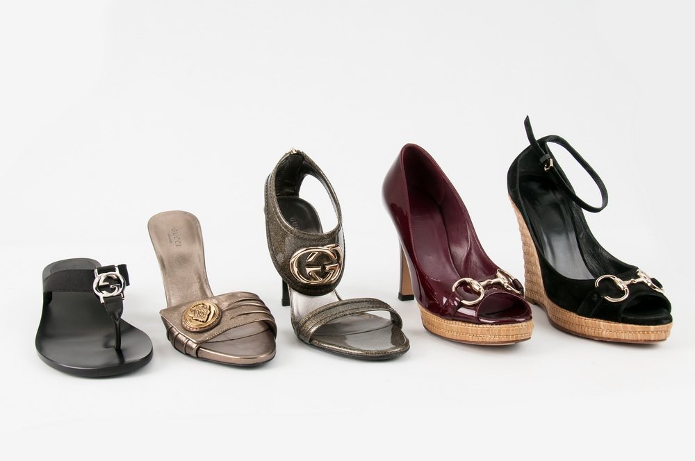FIVE PAIRS GUCCI WOMEN'S SHOES (1 of 10)