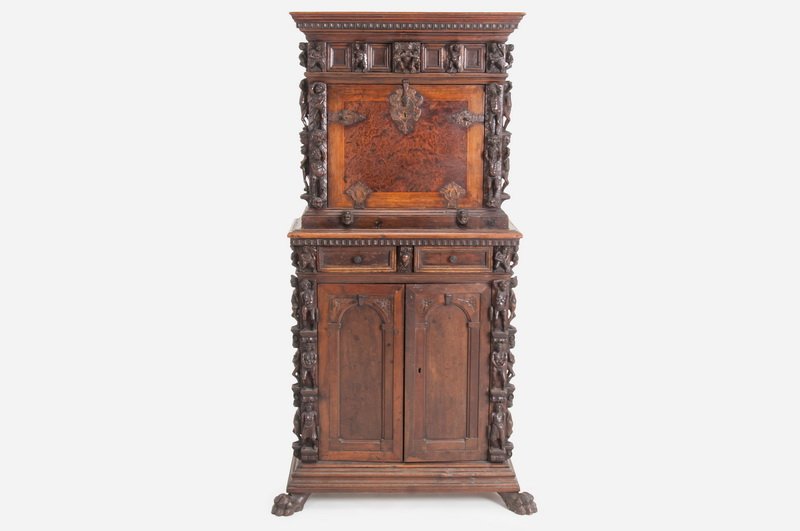 NORTHERN ITALIAN BAROQUE WALNUT BAMBOCCI (1 of 10)