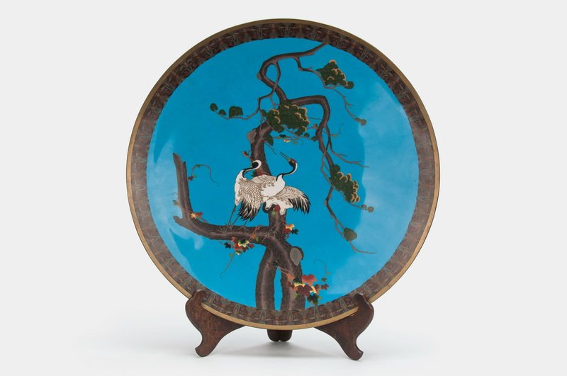 JAPANESE CLOISONNE ENAMEL CHARGER (1 of 9)