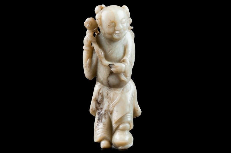CARVED JADE FIGURE (1 of 6)