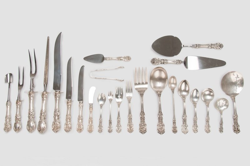 REED & BARTON STERLING FLATWARE SERVICE (1 of 10)