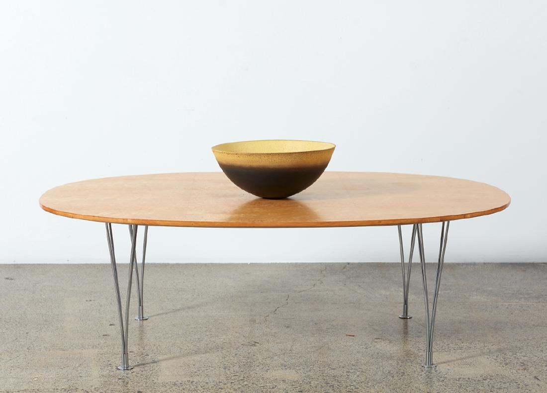 Arne Jacobsen, Bruno Mathsson and Piet Hein: for Fritz Hansen. Rare ellipse coffee table in Russian Karelian Birch, with chrome legs that clip onto the top (can be interchanged with the dining table version of this design). L. 1600 x W. 1150mm