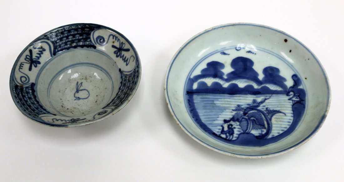 A Japanese blue and white bowl and a dish (1 of 1)