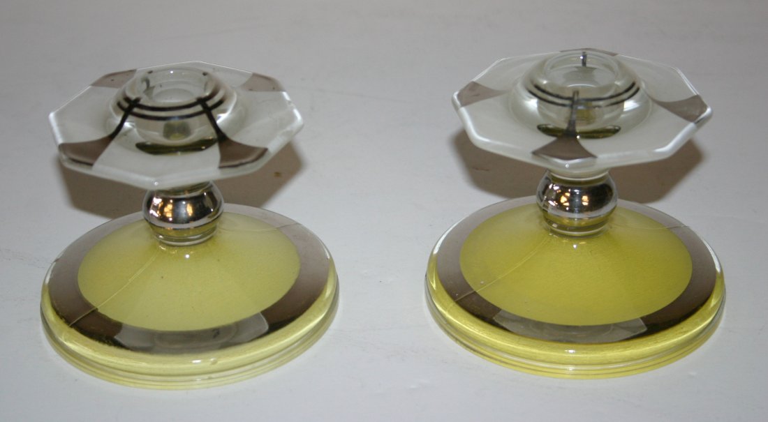 Pair of Yellow Candlesticks in Indiana Glass Moderne: Pair of Yellow Candlesticks in Indiana Glass Moderne