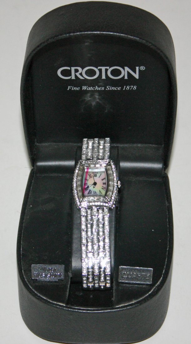 Croton Ladies Crystal Wrist Watch.: Croton Ladies Crystal Wrist Watch.