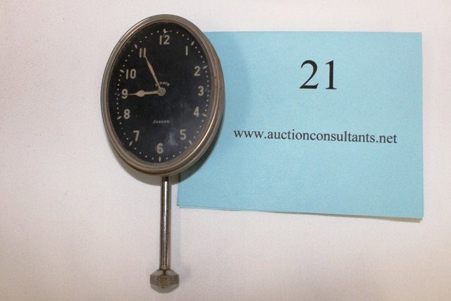 DASHBOARD CLOCK, JAEGER, 8 DAY, GOOD CONDITION, 6.5: DASHBOARD CLOCK, JAEGER, 8 DAY, GOOD CONDITION, 6.5 X 2.75 X 1.25IN