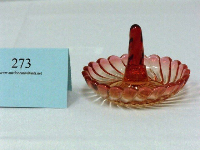 BACCARAT DEPOSE RING HOLDER, 4 X 3IN.: BACCARAT DEPOSE RING HOLDER, 4 X 3IN.