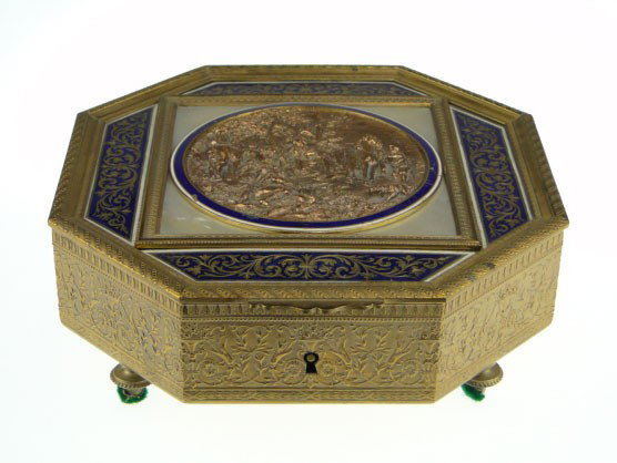 ANTIQUE FRENCH BRONZE & MOTHER OF PEARL BOX: ANTIQUE FRENCH BRONZE & MOTHER OF PEARL SHAPE Octagonal Shape 7 Inches in Diameter Mother of Pearl on Cobalt Ground with Copper Colonial Center Insert has Key to Lock Excellent Condition, SHIPPING U.S