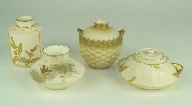 4 ROYAL WORCESTER 19TH CENTURY ITEMS: 4 ROYAL WORCESTER 19C ITEMS Consisting of Small Four Inch Basket Weave Vase, a Three Inch Vase with Hand Painted Bird, a Covered Bowl, and a Small Four Inch Raised Floral Vase All in Generally Very Go