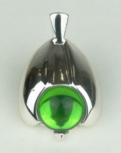 CHRISTOFLE FRANCE BIRD WITH GREEN STONE: CHRISTOFLE FRANCE BIRD WITH GREEN STONE aprox 1 1/2" long signed excellent condition,shipping u.s to be $10 plus ins