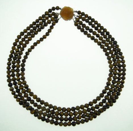 VINTAGE TIGER EYE & ROSE CLASP NECKLACE: VINTAGE TIGER EYE & ROSE CLASP NECKLACE Vintage 4 Strand Tiger Eye & Carved Carnelian Rose Clasp Necklace Measures 20-1/2 Inches Long, SHIPPING TO BE $20 PLUS INS