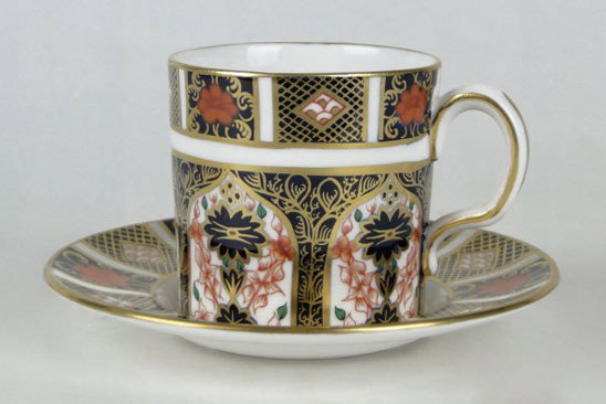 ROYAL CROWN DERBY IMARI CUP AND SAUCER: ROYAL CROWN DERBY IMARI CUP AND SAUCER saucer measures 4 1/2" in diameter, signed to base, very good condition, SHIPPING $25 PLUS INS