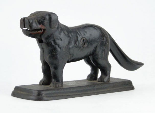 ANTIQUE CAST IRON ROTTWEILER DOG NUT CRACKER: ANTIQUE CAST IRON ROTTWEILER DOG NUT CRACKER Measures Approximately 5 inches Tall 11 Inches Long Very Good Condition for Age Original Patina, SHIPPING $45 PLUS INS