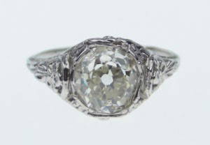 ANTIQUE PLATINUM & SOLITAIRE DIAMOND FILIGREE RING: ANTIQUE PLATINUM & SOLITAIRE DIAMOND FILIGREE RING with 2.10ct Center Stone Size 6, SHIPPING $20 PLUS INS