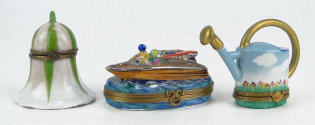 3 LIMOGES ROCHARD PORCELAIN PILL BOXES: 3 LIMOGES ROCHARD PORCELAIN PILL BOXES One of a Watering Can, One of a Flower, and a Speed Boat Each Measures Approximately 2 Inches Tall Very Good Condition, SHIPPING $20 PLUS INS