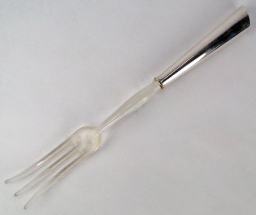RARE GEORG JENSEN STERLING SILVER HANDLED SALAD FOR: RARE GEORG JENSEN STERLING SILVER HANDLED SALAD FORK Sterling Handle Lucite Fork Measures Approximately 10-3/4 Inches Long, SHIPPING $20 PLUS INS