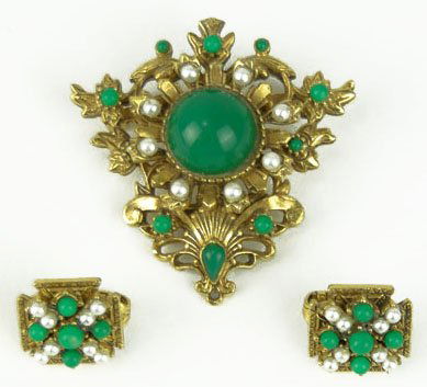 VINTAGE SIGNED FLORENZA COSTUME SUITE: VINTAGE SIGNED FLORENZA COSTUME SUITE Consisting of 2 Inch Broach with Jade and Seed Pearls Along with Matching Earrings Circa 1950's WE WILL SHIP THIS ITEM FOR $25 PLUS INSURANCE