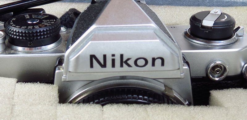 COMPLETE NIKON SLR OUTFIT WITH CASE - 5