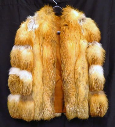 DONALD BROOKS LADIES RED FOX JACKET: DONALD BROOKS LADIES RED FOX JACKET Size 8-10