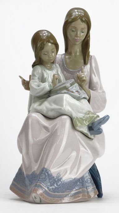 LLADRO FIRST SAMPLER NO. 5767: LLADRO FIRST SAMPLER NO. 5767 Measures 12" tall last retired in 1995 last retail price $680 glossy no box damage to foot will not ship this item. We will not ship this item. We will happily recommend