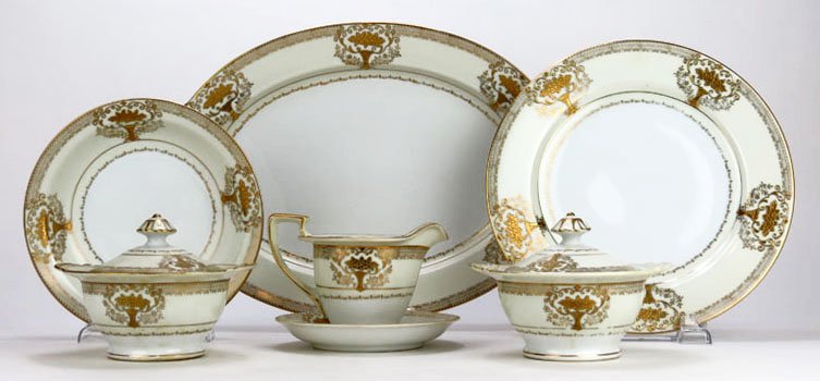 SET OF OCCUPIED JAPAN CHINA SERVICE: Set of Occupied Japan China Service Partial set in the sunny china pattern. Mint green color with gold flor di lis Consisting of: 13 dinner plates 10", 26 saucers each 5.5", 17 bread plates each 6", 1