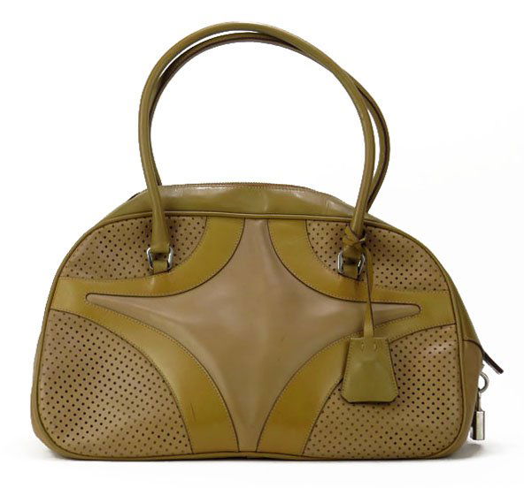 Lady's Prada Leather Handbag. Signed, and with Metal: Lady's Prada Leather Handbag. Signed, and with Metal Tag to Interior. Surface Wear Consistent with Normal Use, Otherwise Good Condition. Measures 9 Inches Tall and 14 1/2 inches Wide. Shipping $36. Es