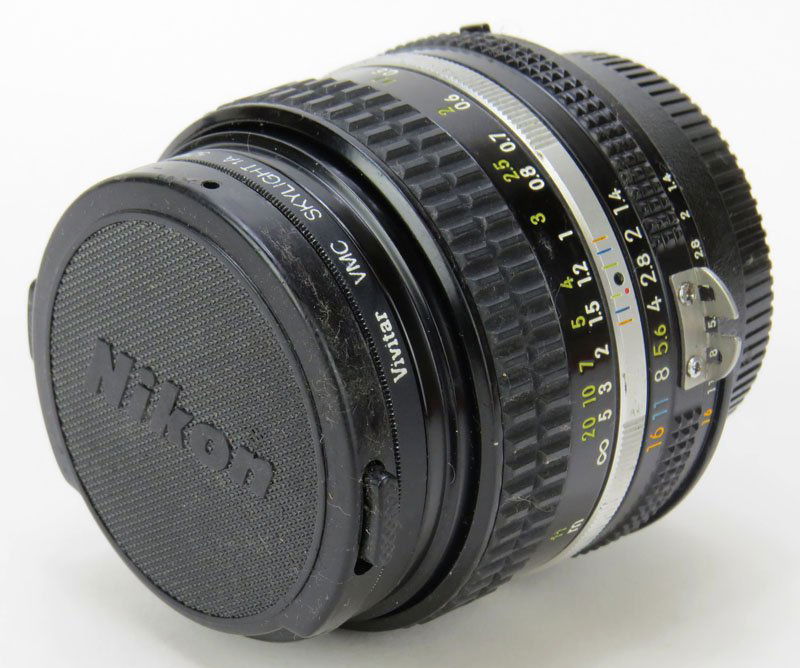 Nikon 50mm Lens. Shipping $28.00: Nikon 50mm Lens. Shipping $28.00