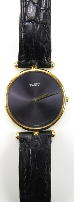 18 Karat Yellow Gold Van Cleef and Arpels Man's Mid: 18 Karat Yellow Gold Van Cleef and Arpels Man's Mid Size Watch. Band Cut. Good Condition. Shipping $20.00