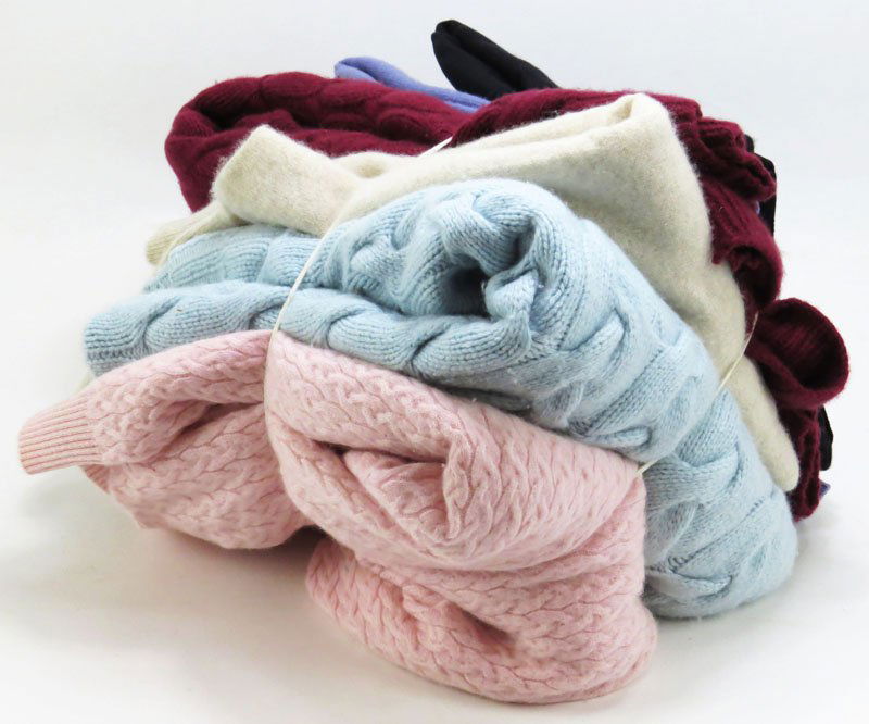 Lot of Six (6) Cashmere Sweaters. Good Condition.: Lot of Six (6) Cashmere Sweaters. Good Condition. Shipping $30.00