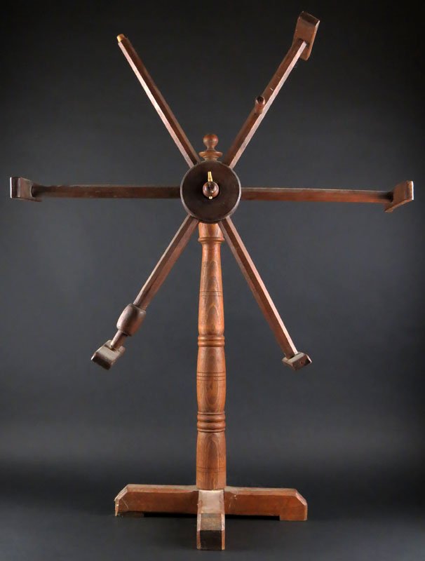 Antique Wooden Yard Winder. Missing One End Piece.: Antique Wooden Yard Winder. Missing One End Piece. Small Crack on Wood. Good Condition. 35 Inches Tall 26 Inches Wide. Shipping $80.00