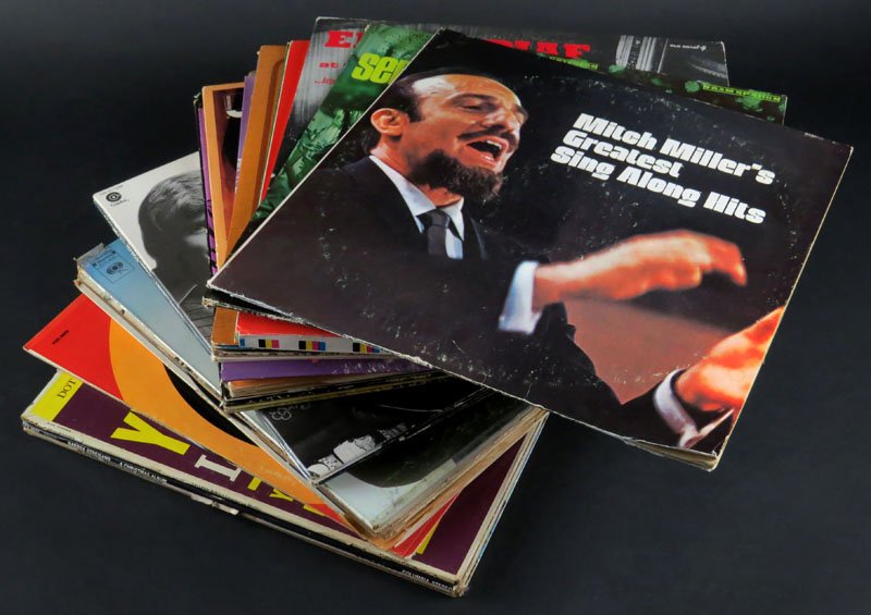 Collection of Thirty (30) Assorted Records. Minor Wear: Collection of Thirty (30) Assorted Records. Minor Wear to Covers or else Good Condition. Artists Include Ella Fitzgerald, Bob Dylan, James Taylor, Sergio Mendez, Letterman, and Others. Also Includes C