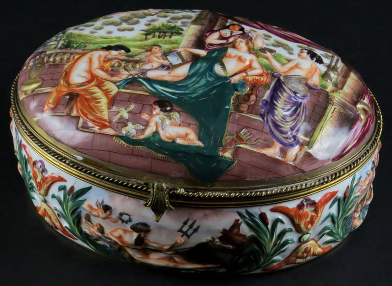 Extra Large Capodimonte Porcelain Hinged Box. Signed.: Extra Large Capodimonte Porcelain Hinged Box. Signed. Good Condition. Measures 4 Inches Tall and 10-1/2 Inches Wide. Shipping $20.00