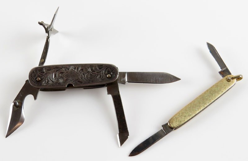 Vintage Miniature Sterling Silver Multi-Tool Folding: Vintage Miniature Sterling Silver Multi-Tool Folding Pen Knife together with Gilt Silver Pen Knife. Signed Sterling. Measures 2 Inches Long in Closed Position. Shipping $20.00