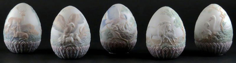 Five (5) Lladro Decorative Porcelain Eggs 1993-1997.: Five (5) Lladro Decorative Porcelain Eggs 1993-1997. Signed. Good Condition. One Egg Measures 4-1/4 Inches Tall. Shipping $28.00