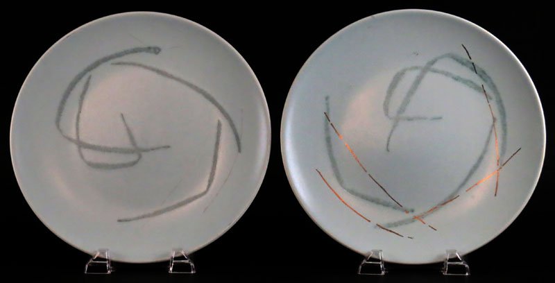 Pair of Russel Wright Plates By Knowles in the Grass: Pair of Russel Wright Plates By Knowles in the Grass Pattern. Measures 10 Inches Diameter. Shipping $30.00