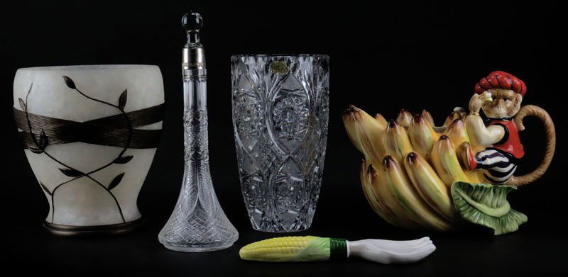 Miscellaneous Box Lot of Mostly Vases, Planter and (1 of 1)