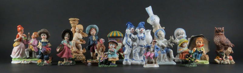 Box Lot Porcelain Items. Shipping $40.00 (1 of 1)