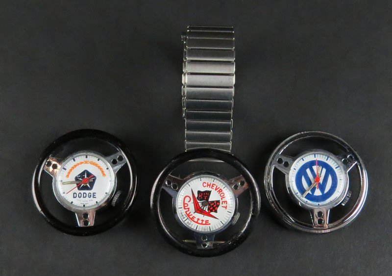 Tray Lot of Car Steering Wheel Watches Made in Hing: Tray Lot of Car Steering Wheel Watches Made in Hing Kong Vintage Wrist Watches. Volkswagen Running the others Not Running. The Gallery does Not warranty the running condition of watches. Shipping $20.